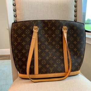 Authentic Louis Vuitton Shoulder Bag